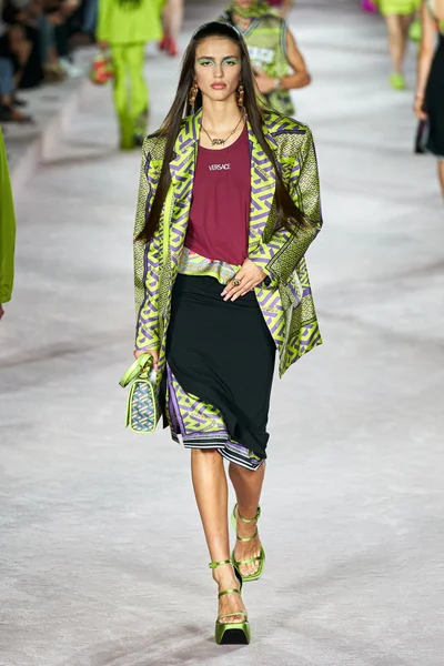 Look 58